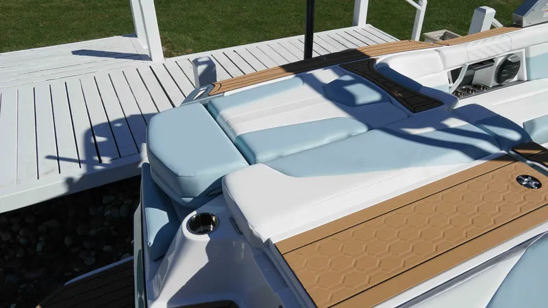 Slide: The Image of MasterCraft XT24 2026 - 12