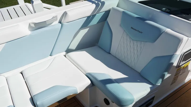 Slide: The Image of MasterCraft XT24 2026 - 21