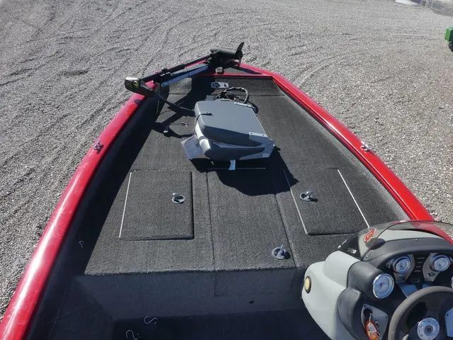 Slide: The Image of Tracker Pro Team 175 TXW 2016 - 13