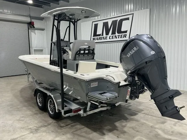 Slide: The Image of Pathfinder 2500 Hybrid 2026 - 14