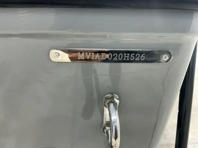 Slide: The Image of Pathfinder 2500 Hybrid 2026 - 24