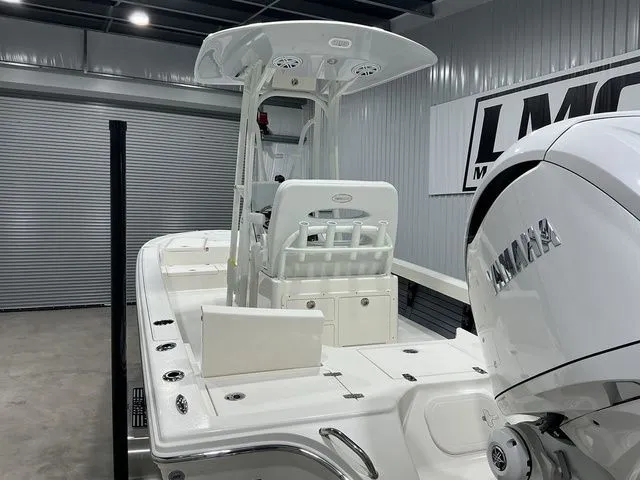 Slide: The Image of Pathfinder 2500 Hybrid 2026 - 20