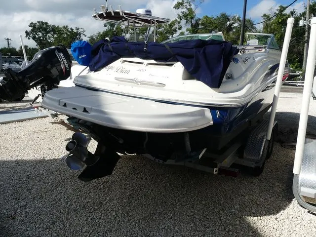 Slide: The Image of Sea Ray 240 Sundeck 2004 - 3