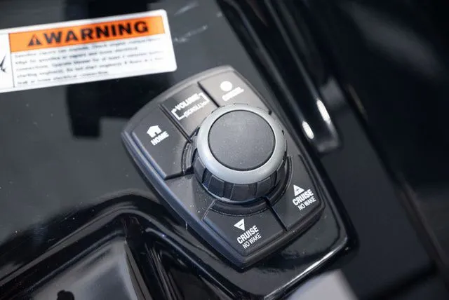 Slide: The Image of Yamaha 252XE 2026 - 11