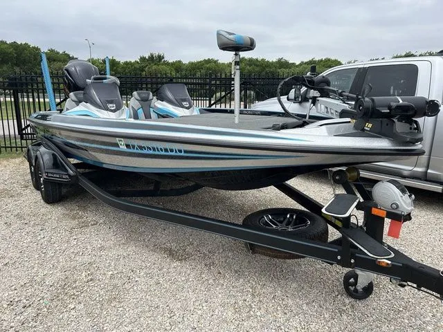 Slide: The Image of Skeeter FX21 Limited Edition 2017 - 3