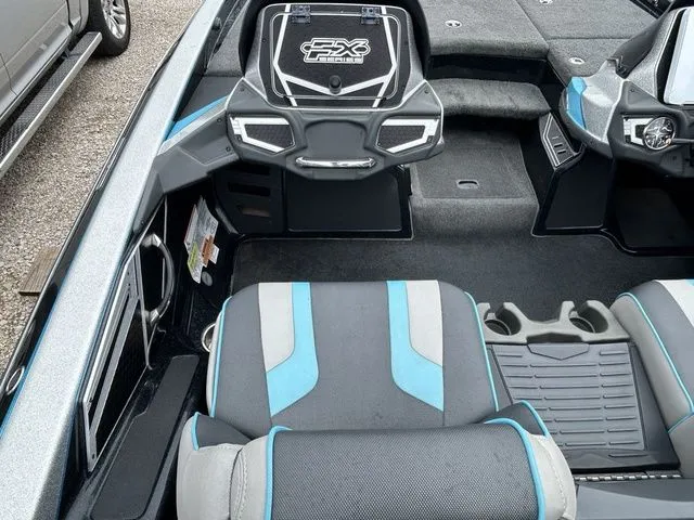 Slide: The Image of Skeeter FX21 Limited Edition 2017 - 8