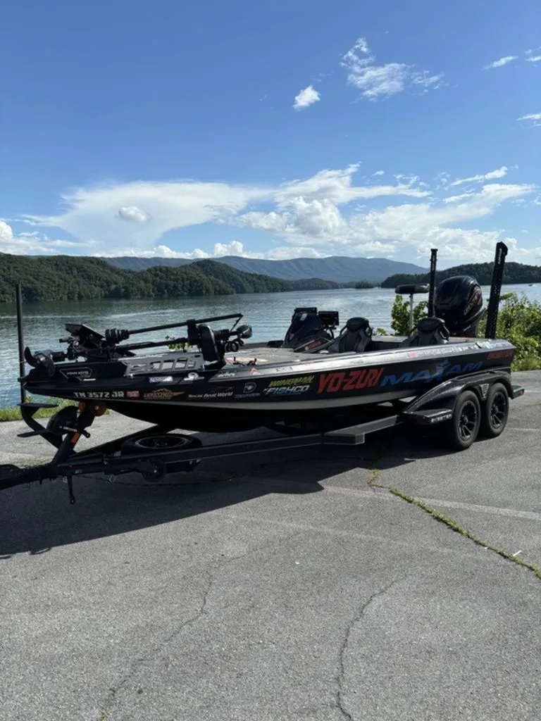 Slide: The Image of Skeeter FXR21 PRO 2025 - 7