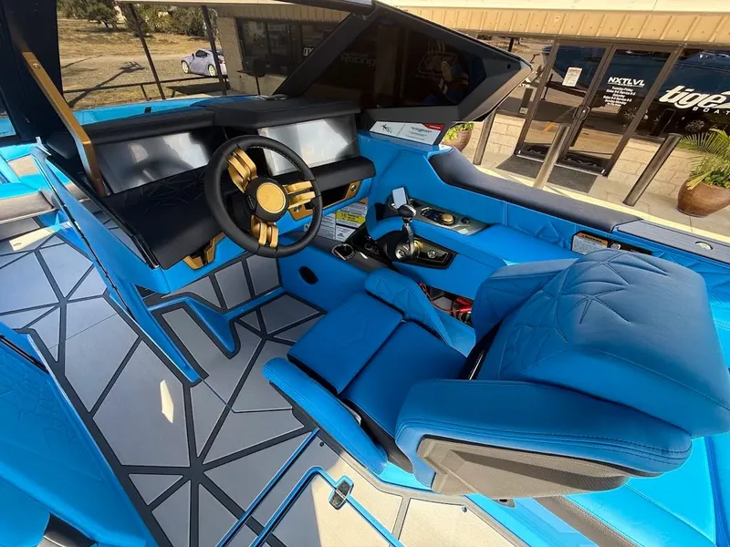 Slide: The Image of Nautique Super Air Nautique G23 Paragon 2026 - 25