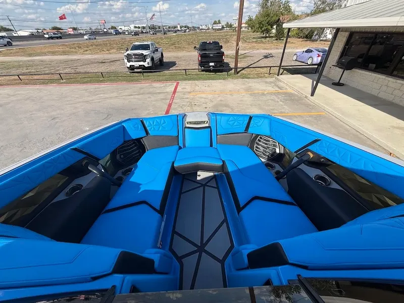 Slide: The Image of Nautique Super Air Nautique G23 Paragon 2026 - 27