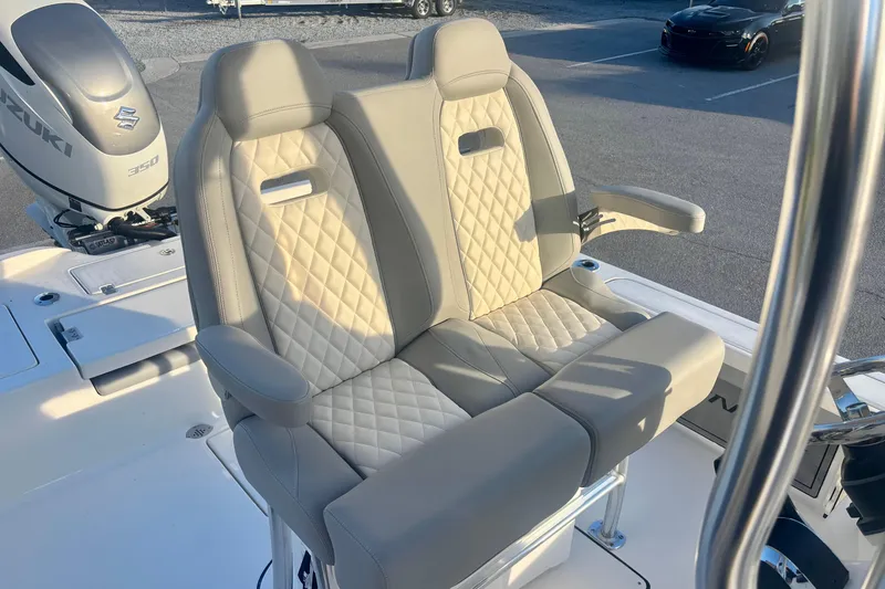 Slide: The Image of Luxury seating on 2026 Avenger AV26 boat with Suzuki 350 engine. - 11