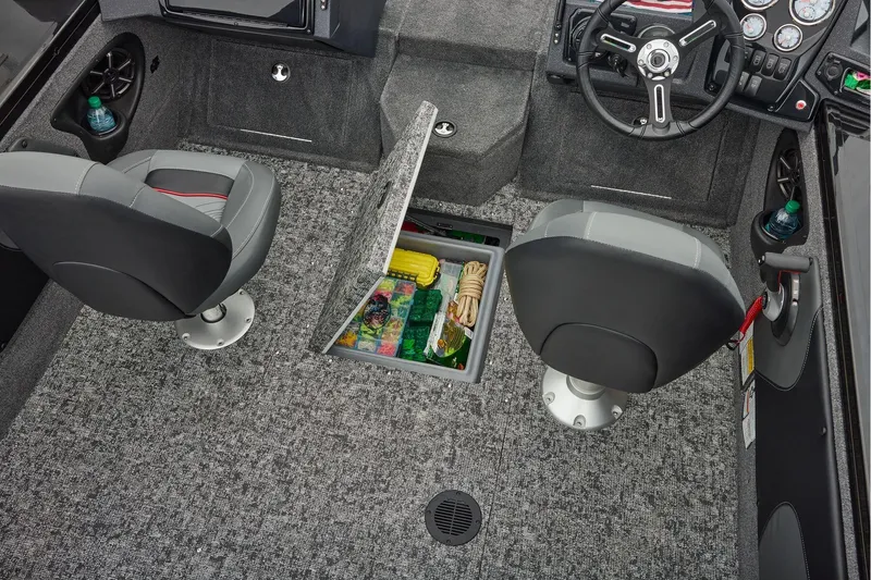 Slide: The Image of Tracker Targa V-19 WT 2026 - 36