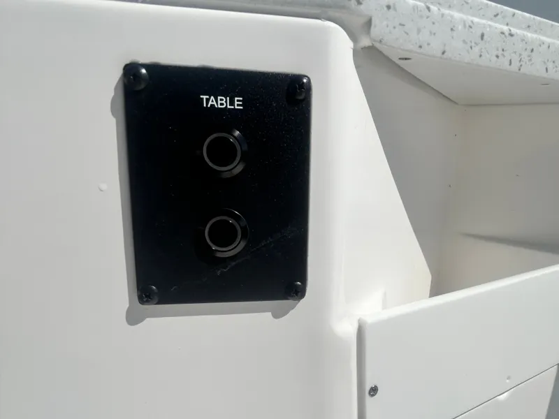 Slide: The Image of Tidewater 282 CC Adventure 2026 - 29