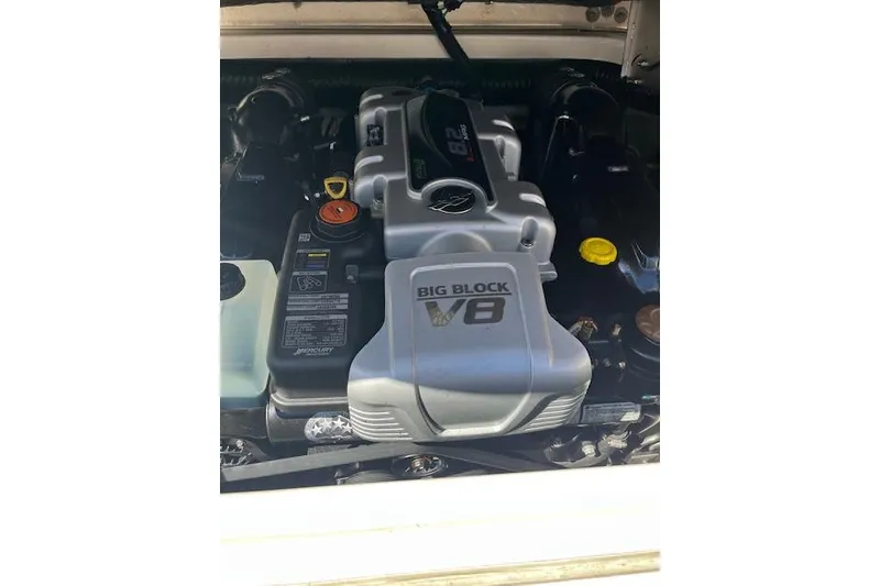 Slide: The Image of 2021 Chaparral 307 SSX engine, featuring a powerful Big Block V8. - 5