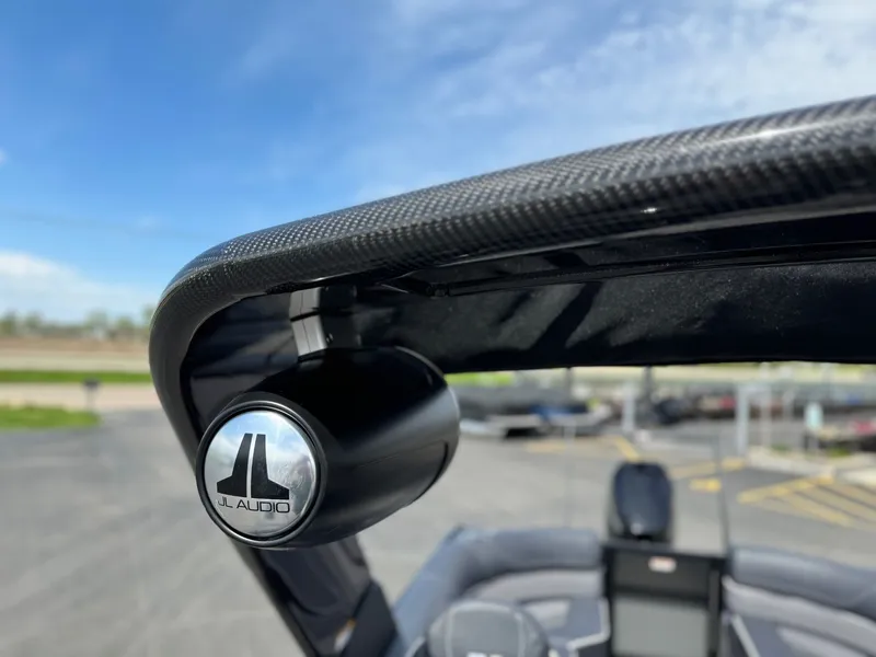 Slide: The Image of Viaggio 2024 Viaggio Diamante 24UW A-T 2024 - 37