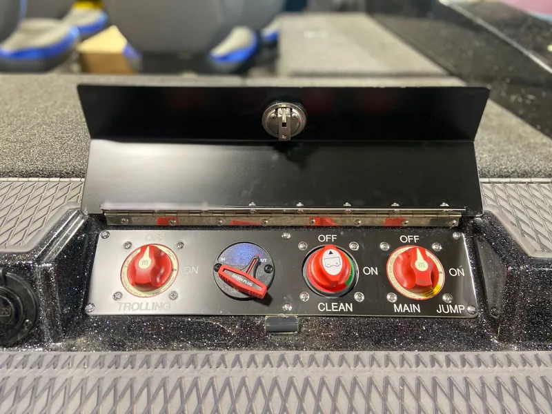 Slide: The Image of Caymas DV 20 2023 - 13