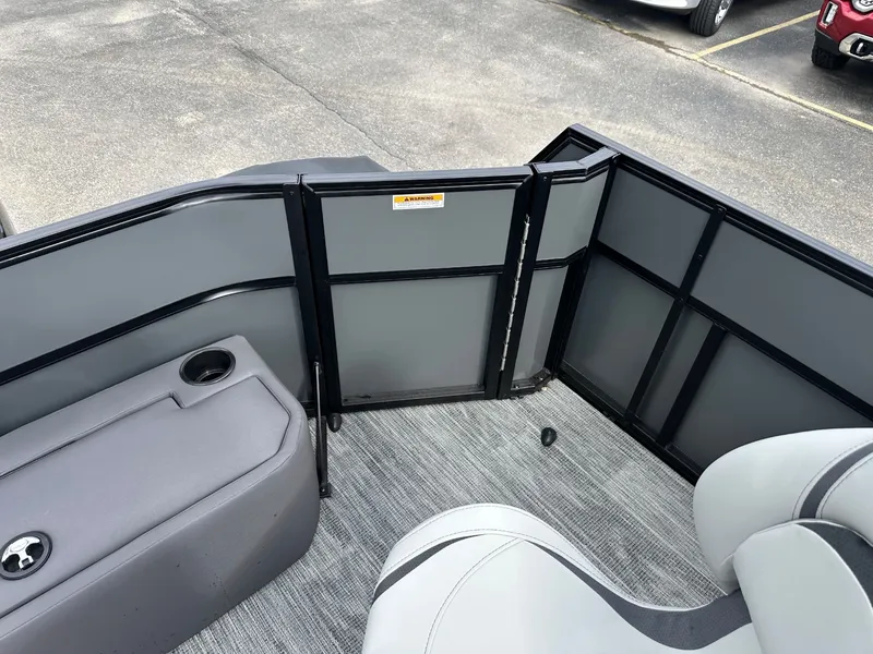 Slide: The Image of Viaggio 2025 Lago X 20R 2025 - 9