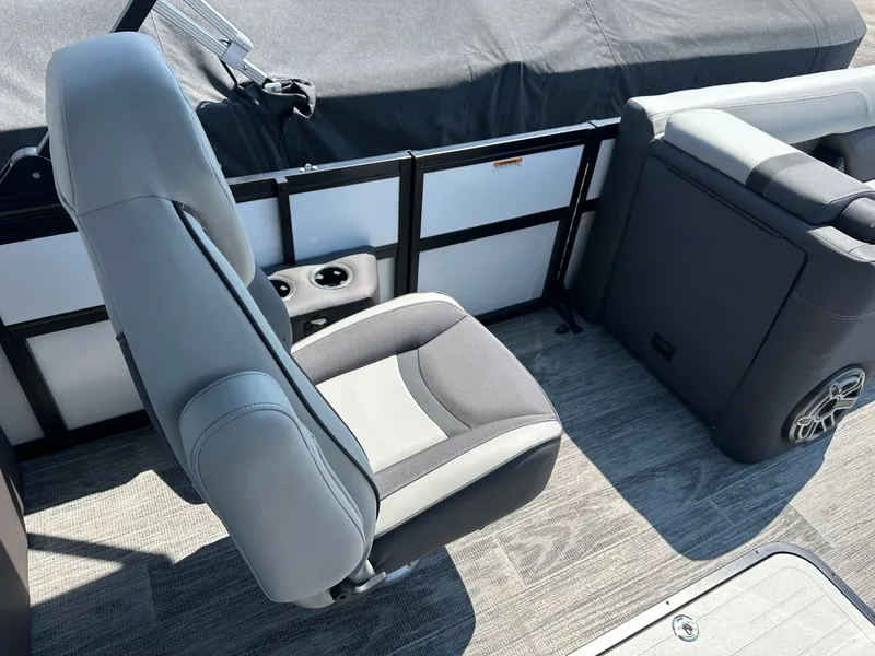 Slide: The Image of Viaggio 2025 Viaggio Z22U 2025 - 9