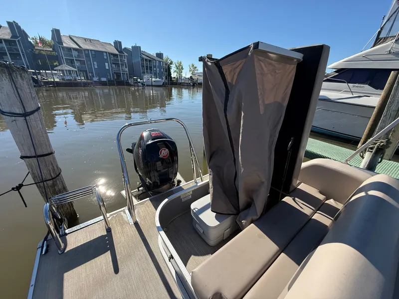 Slide: The Image of Princecraft Vectra 23 2020 - 10