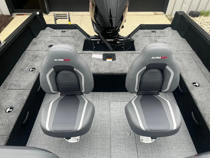 Slide: The Image of Alumacraft 2026 Alumacraft Competitor 185X Sport 2026 - 13