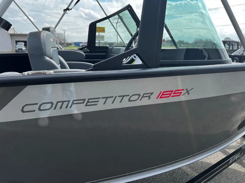 Slide: The Image of Alumacraft 2026 Alumacraft Competitor 185X Sport 2026 - 7