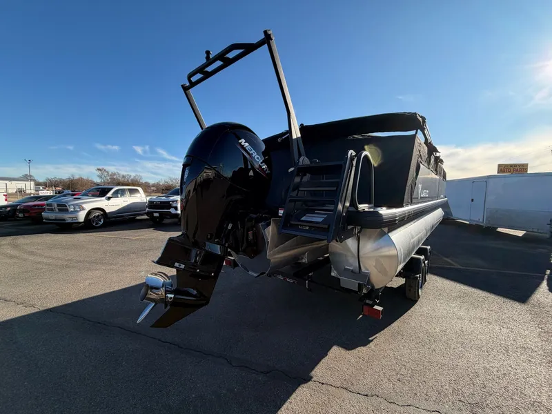 The Image of Viaggio 2025 Viaggio Lago X 22U 2025 - 1