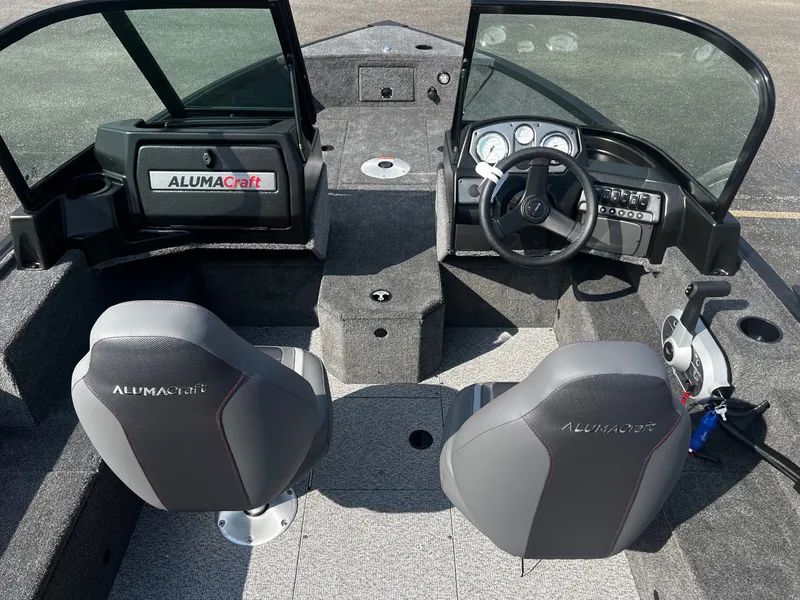 Slide: The Image of Alumacraft 2026 Alumacraft Voyager 175 Sport 2026 - 4