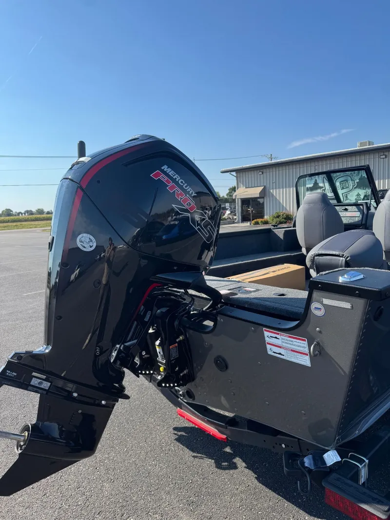 Slide: The Image of Alumacraft 2026 Alumacraft Voyager 175 Sport 2026 - 5