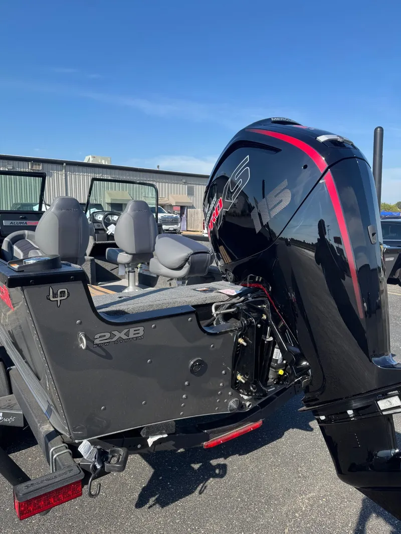 Slide: The Image of Alumacraft 2026 Alumacraft Voyager 175 Sport 2026 - 6