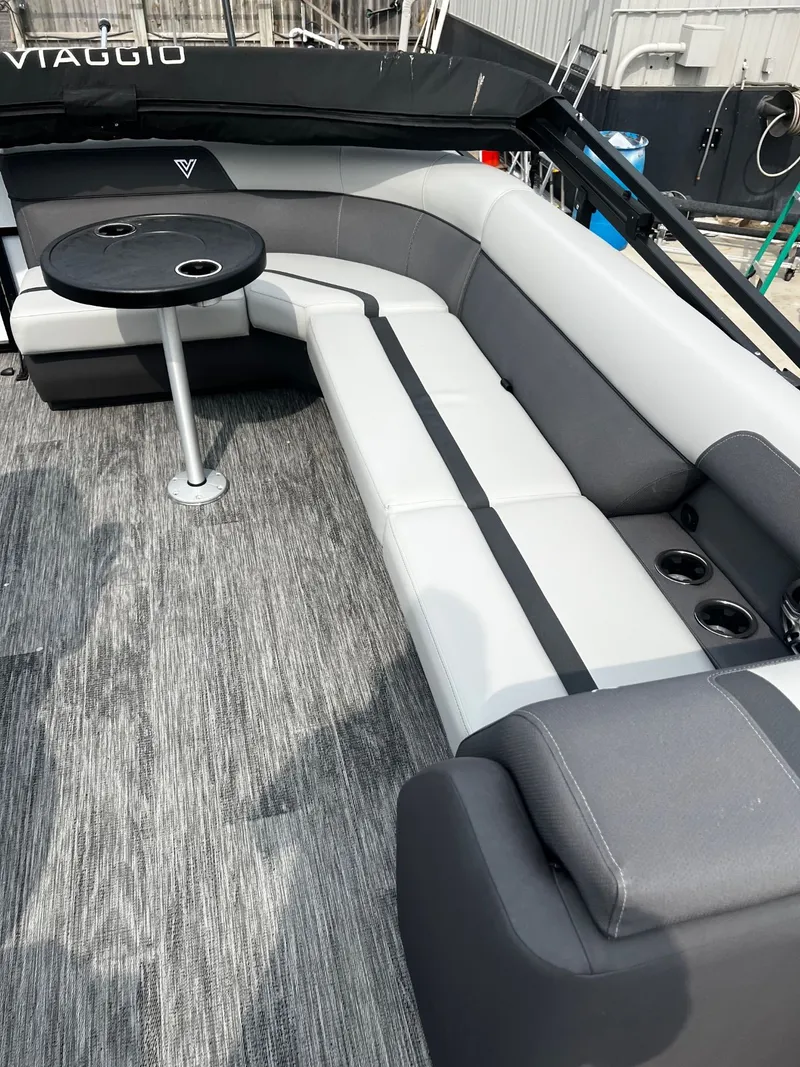 Slide: The Image of Viaggio 2025 Viaggio Lago X 24C 2025 - 12