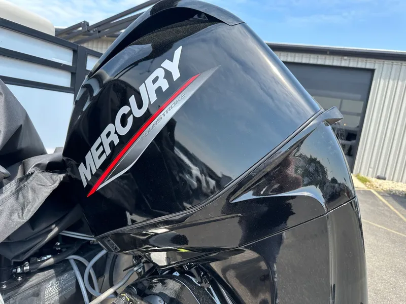 Slide: The Image of Viaggio 2025 Viaggio Lago V 18C 2025 - 5