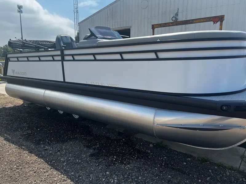 The Image of Viaggio 2025 Viaggio Lago V 22C 2025 - 1