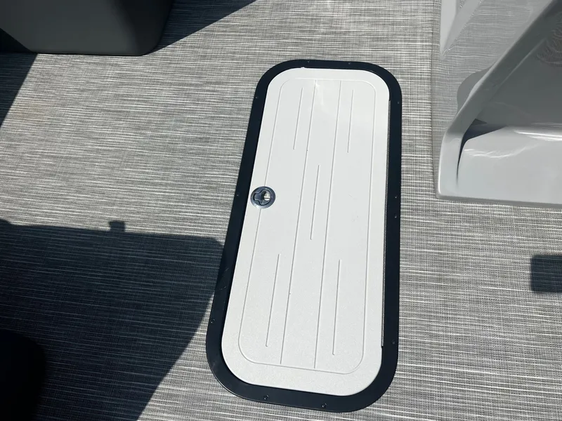 Slide: The Image of Viaggio 2025 Viaggio Lago V 22C 2025 - 12