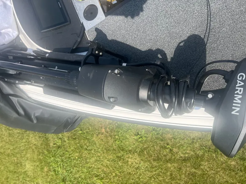 Slide: The Image of Caymas CX 20 PRO 2022 - 21