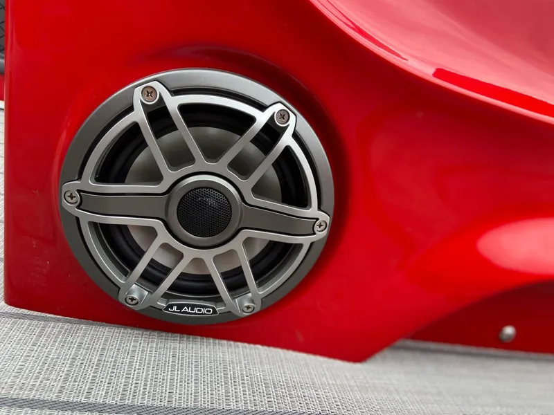 Slide: The Image of Manitou XT 27 Rear Facing X-treme (RFX) 2024 - 14