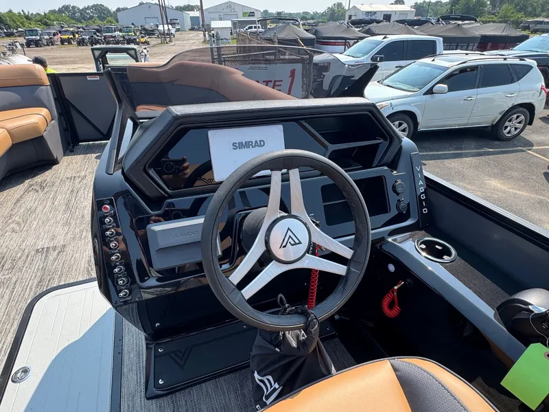 Slide: The Image of Viaggio 2025 Viaggio Lago X 24U 2025 - 18