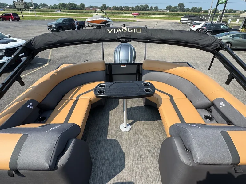 Slide: The Image of Viaggio 2025 Viaggio Lago X 24U 2025 - 21