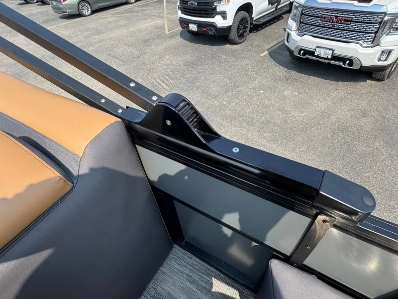 Slide: The Image of Viaggio 2025 Viaggio Lago X 24U 2025 - 22