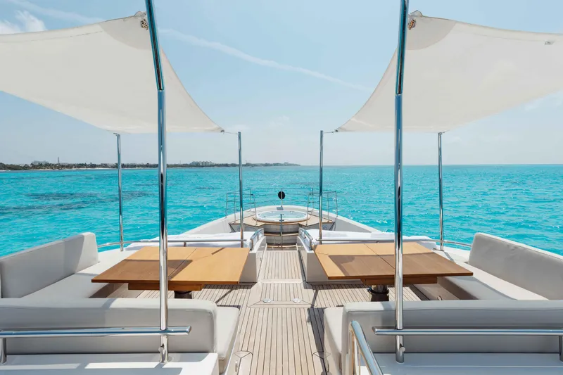 Slide: The Image of Sanlorenzo SD126 2016 yacht with sunbeds and jacuzzi on turquoise water. - 31