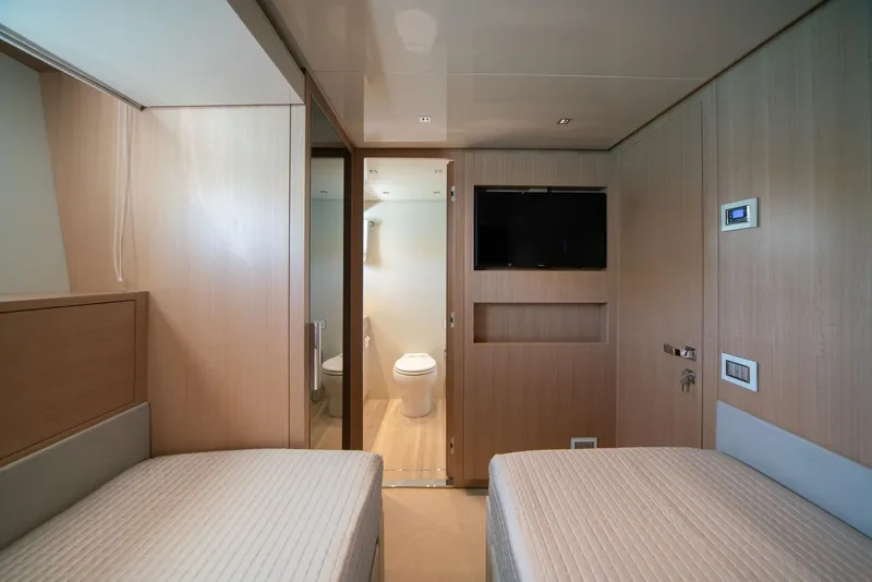 Slide: The Image of Sanlorenzo SL86 2018 - 57