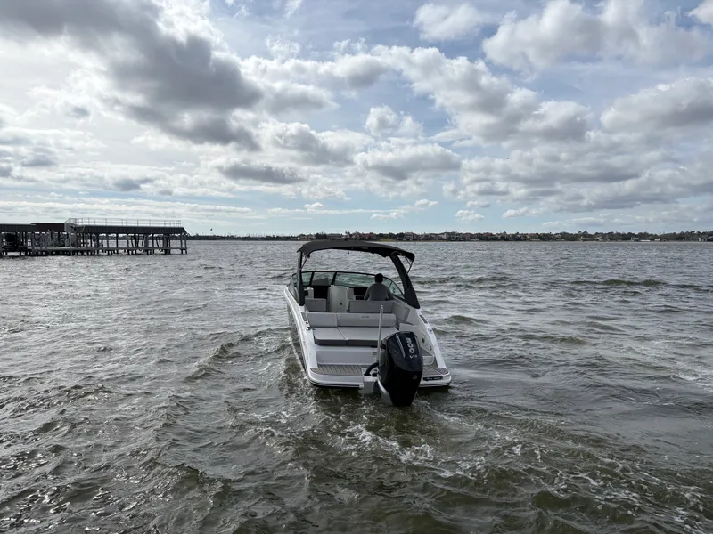 Slide: The Image of Sea Ray SDX 250 Outboard 2026 - 4