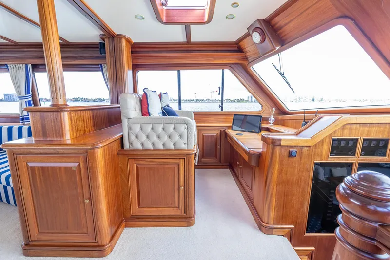 Slide: The Image of Luxurious interior of 2006 Vicem 85 Classic yacht with elegant wood finish. - 29