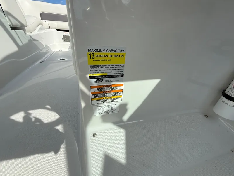 Slide: The Image of Crownline Boats Eclipse E4 2017 - 18