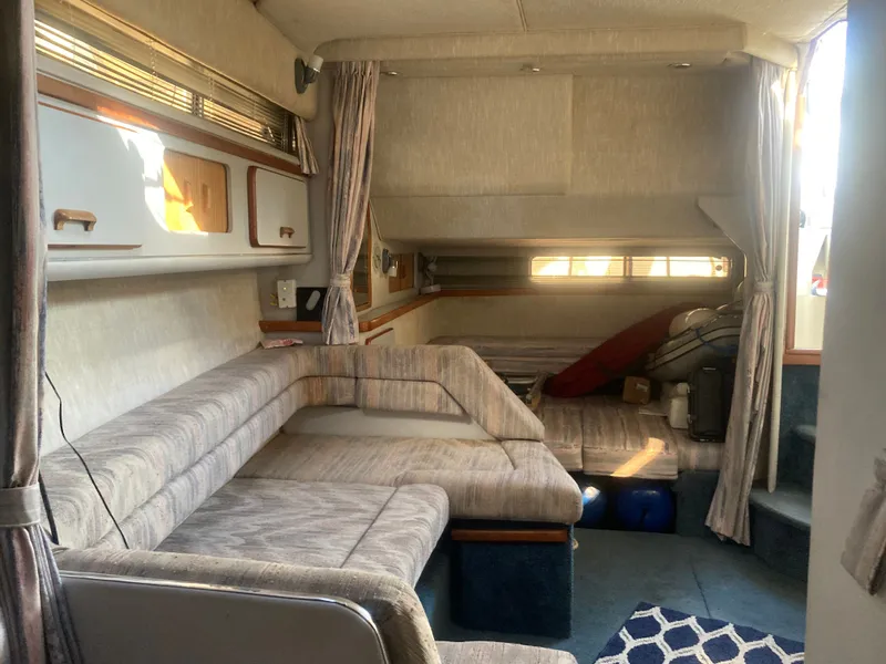 Slide: The Image of Sea Ray Sundancer 310 1990 - 23