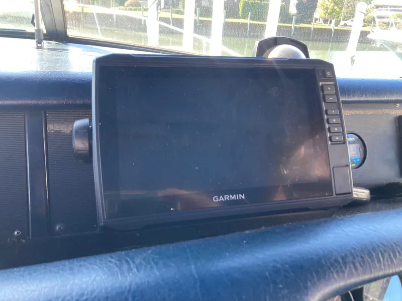 Slide: The Image of Sea Ray Sundancer 310 1990 - 7