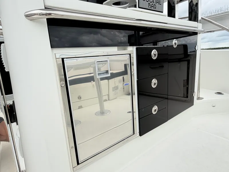 Slide: The Image of Jeanneau Leader 10.5 WA 2023 - 21