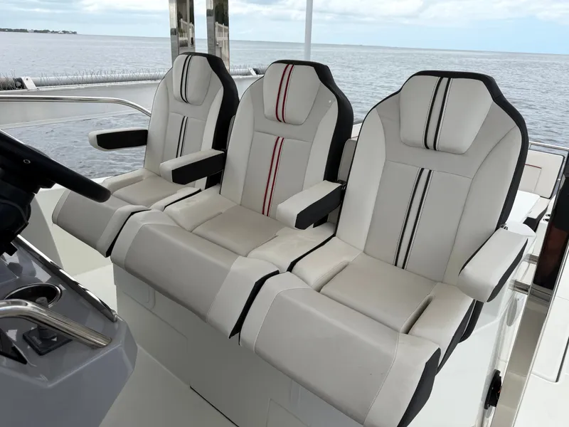 Slide: The Image of Jeanneau Leader 10.5 WA 2023 - 23