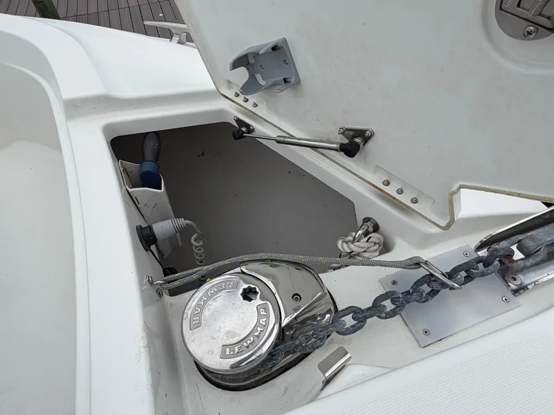 Slide: The Image of Jeanneau Leader 10.5 WA 2023 - 43