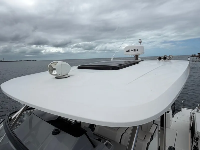 Slide: The Image of Jeanneau Leader 10.5 WA 2023 - 46