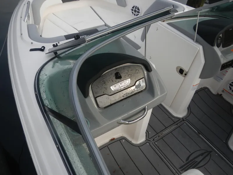 Slide: The Image of 2023 Chaparral 21 SSi OB boat interior with sleek design and modern features. - 11