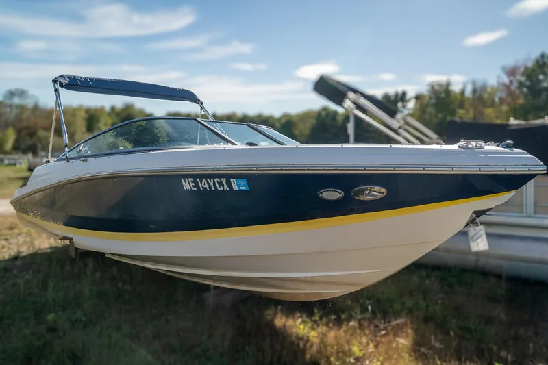 Slide: The Image of Regal 2200 Bowrider 2008 - 3